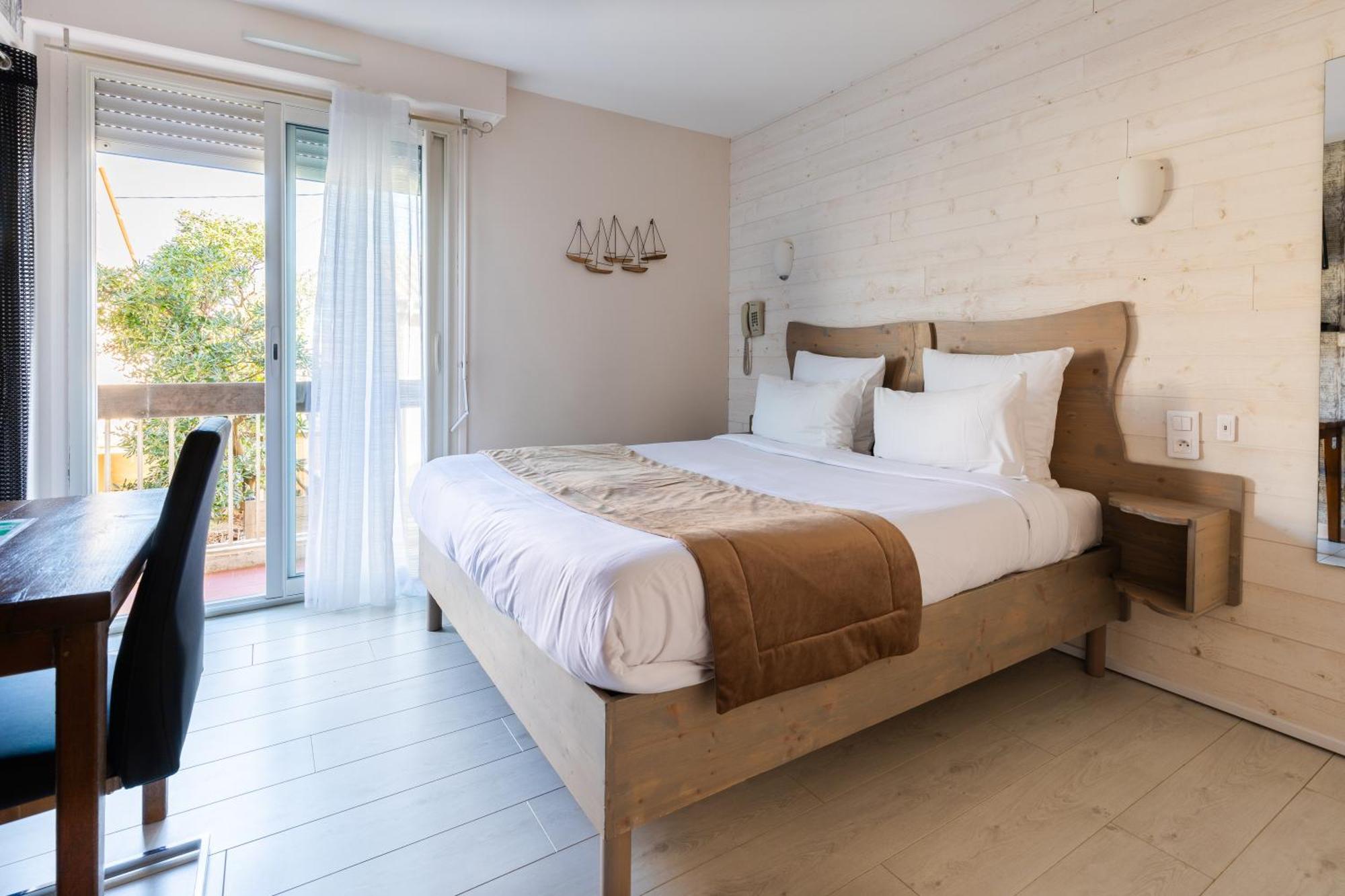 Hotel De La Plage Груисан Екстериор снимка