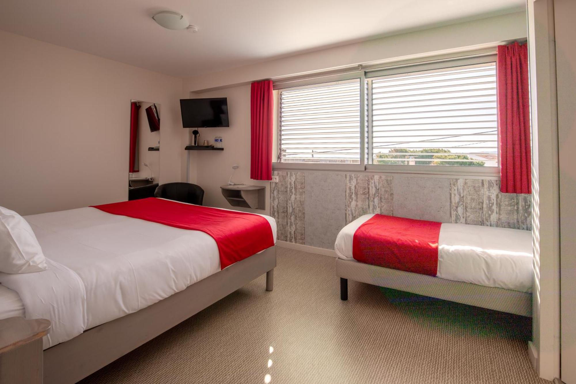Hotel De La Plage Груисан Екстериор снимка