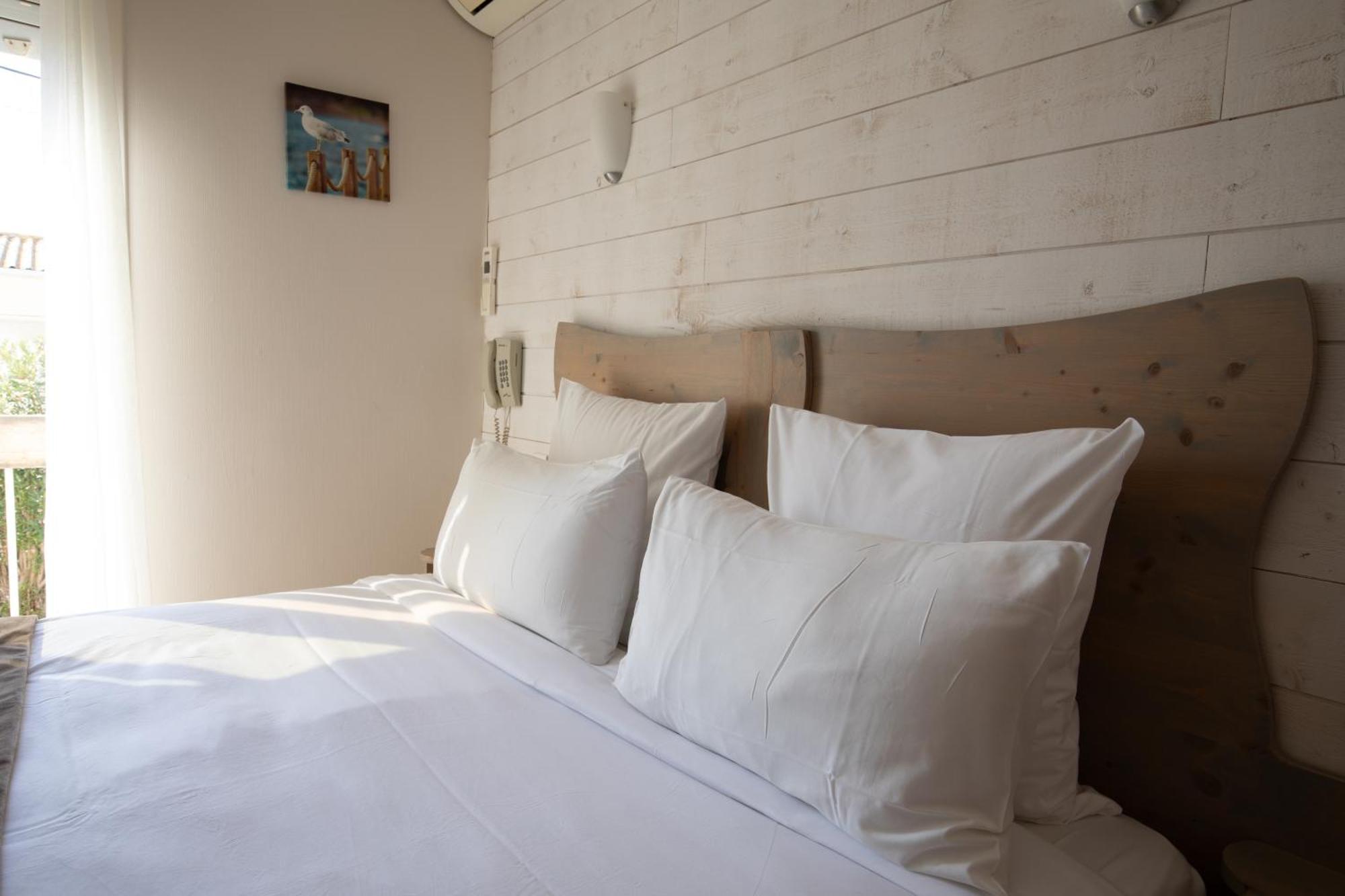 Hotel De La Plage Груисан Екстериор снимка