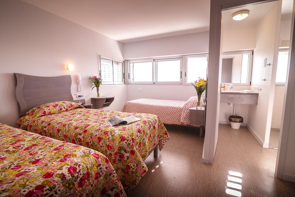 Hotel De La Plage Груисан Екстериор снимка
