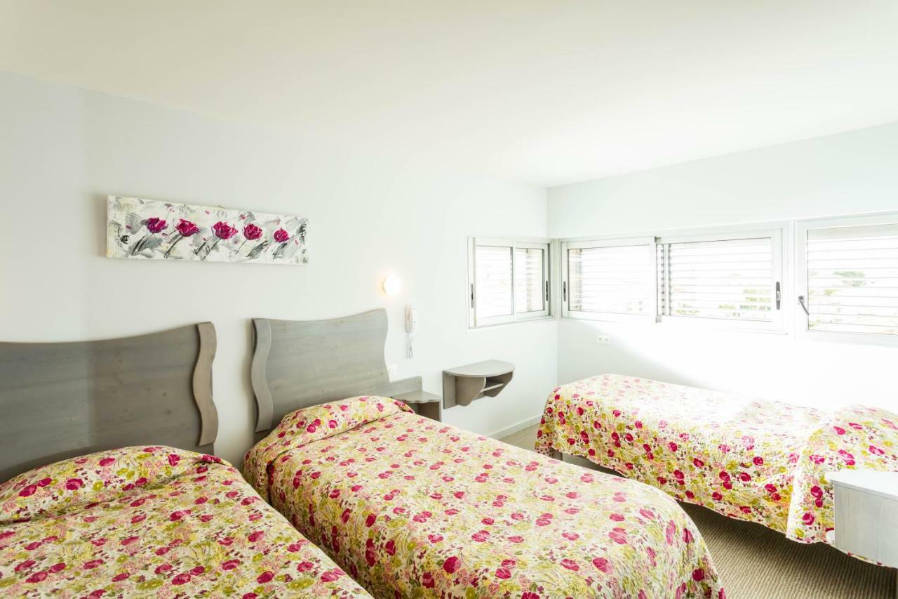 Hotel De La Plage Груисан Екстериор снимка
